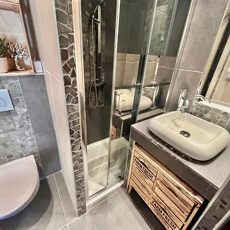 Jolies Lavandes, By Welcome To *